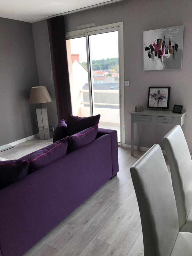 Appartement St Jean Centre Ville Wifi Balcon Parking 圣让-德蒙 外观 照片