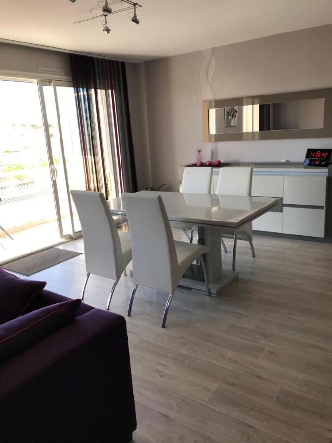 Appartement St Jean Centre Ville Wifi Balcon Parking 圣让-德蒙 外观 照片