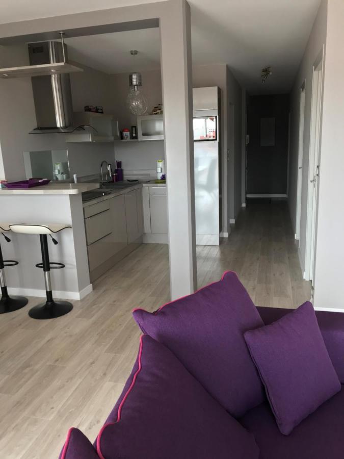 Appartement St Jean Centre Ville Wifi Balcon Parking 圣让-德蒙 外观 照片